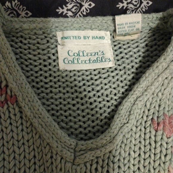 Sweater - Picture 2 of 2